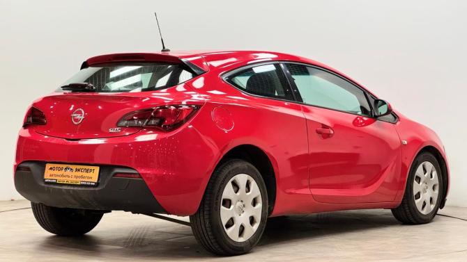Opel Astra J Рестайлинг с пробегом 2012 года, цена 540 000 рублей, 267908 км, хэтчбек, Автокод Объявления