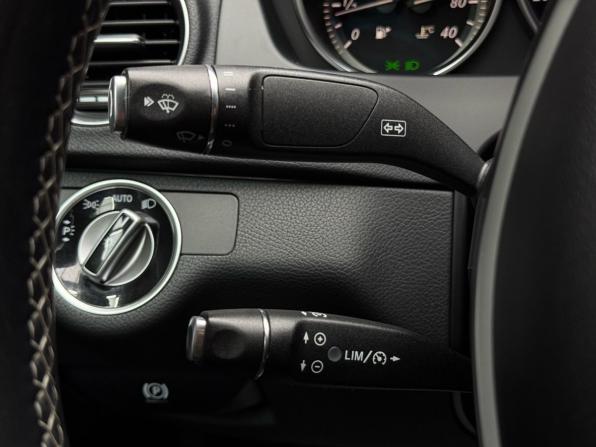Mercedes-Benz C-Класс III (W204) Рестайлинг с пробегом 2012 года, цена 1 599 000 рублей, 181350 км, седан, Автокод Объявления