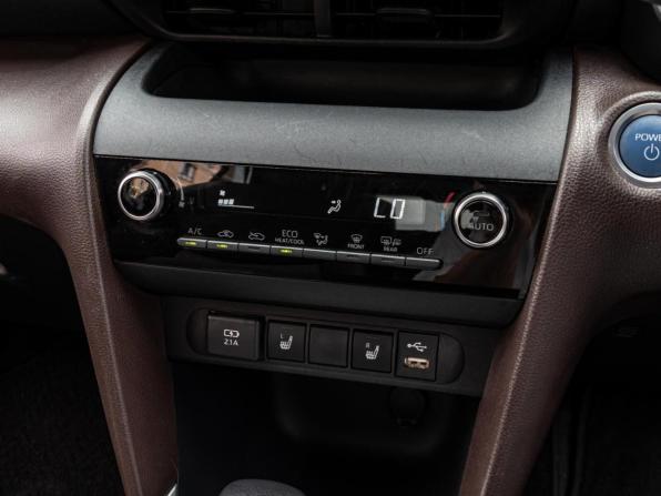 Toyota Yaris Cross I с пробегом 2021 года, цена 2 830 000 рублей, 31660 км, внедорожник, Автокод Объявления