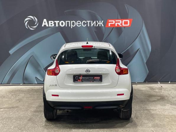 Nissan Juke I с пробегом 2014 года, цена 1 010 000 рублей, 125247 км, внедорожник, Автокод Объявления