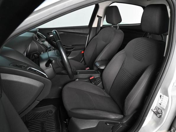Ford Focus III Рестайлинг с пробегом 2017 года, цена 1 169 000 рублей, 110924 км, седан, Автокод Объявления