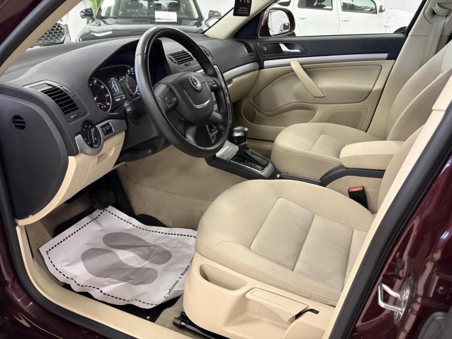 Skoda Octavia II (A5) Рестайлинг Москва  - изображение 6