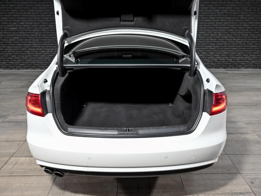Audi A4 IV (B8) Рестайлинг Екатеринбург  - изображение 6