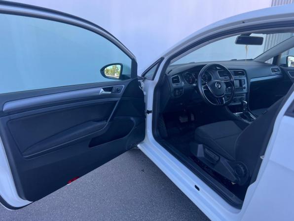 Volkswagen Golf VII с пробегом 2013 года, цена 750 000 рублей, 202000 км, хэтчбек, Автокод Объявления
