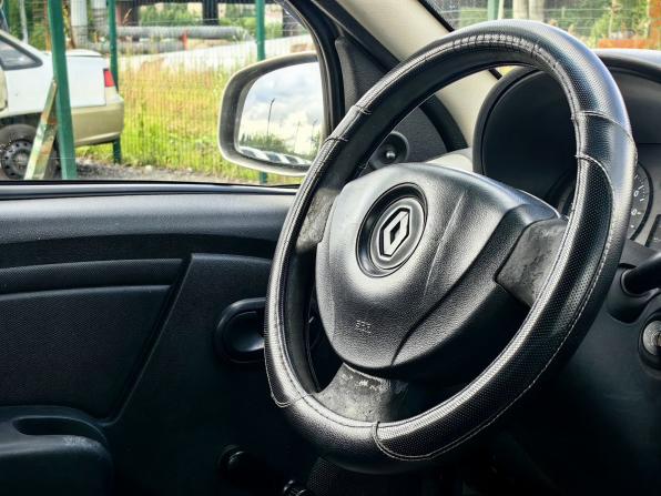 Renault Logan I Рестайлинг с пробегом 2012 года, цена 239 000 рублей, 311000 км, седан, Автокод Объявления