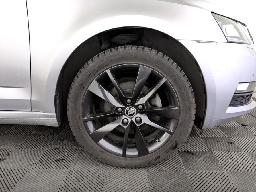 Skoda Octavia III (A7) Рестайлинг Москва  - изображение 18