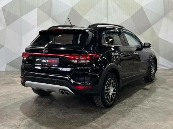 Kia Rio IV с пробегом 2018 года, цена 999 000 рублей, 115000 км, хэтчбек, Автокод Объявления