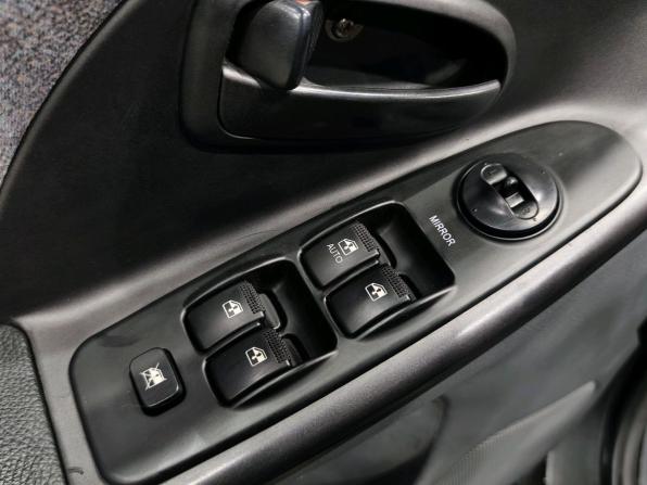 Hyundai Elantra III (XD) с пробегом 2001 года, цена 280 000 рублей, 272723 км, седан, Автокод Объявления