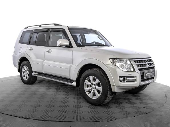 Mitsubishi Pajero IV Рестайлинг 2 с пробегом 2015 года, цена 2 799 000 рублей, 85940 км, внедорожник, Автокод Объявления