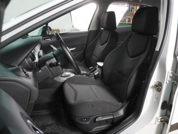 Peugeot 308 I Рестайлинг с пробегом 2011 года, цена 529 000 рублей, 147838 км, хэтчбек, Автокод Объявления