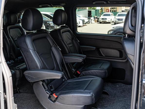 Mercedes-Benz V-Класс III (W447) Рестайлинг с пробегом 2019 года, цена 4 749 000 рублей, 142803 км, минивэн, Автокод Объявления