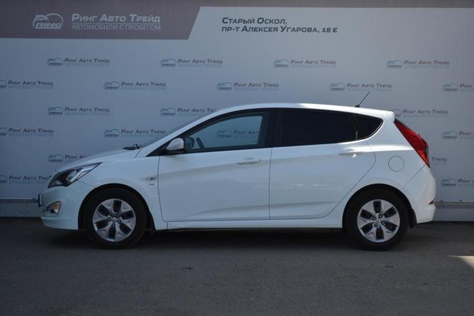 Hyundai Solaris I Рестайлинг с пробегом 2016 года, цена 995 000 рублей, 123628 км, седан, Автокод Объявления