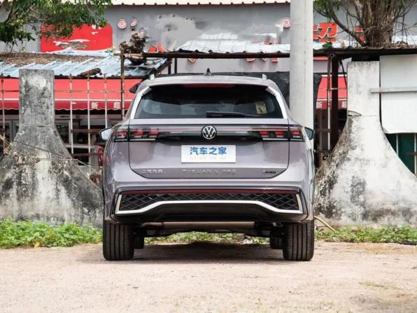 Volkswagen Tiguan III (China Market) с пробегом 2025 года, цена 4 490 000 рублей, 1 км, внедорожник, Автокод Объявления