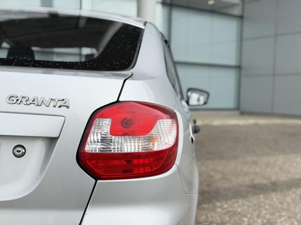 Lada (ВАЗ) Granta I с пробегом 2015 года, цена 330 000 рублей, 171160 км, лифтбек, Автокод Объявления