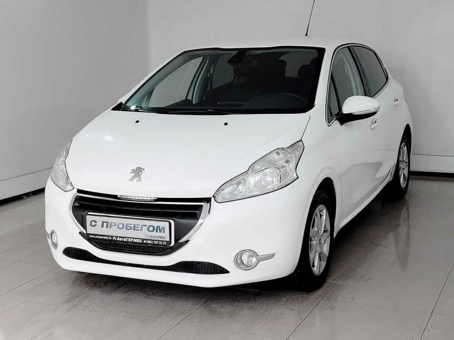 Peugeot 208 I Москва  - изображение 1
