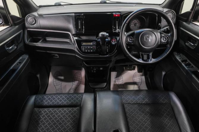 Honda N-WGN I Рестайлинг с пробегом 2017 года, цена 979 000 рублей, 82600 км, хэтчбек, Автокод Объявления