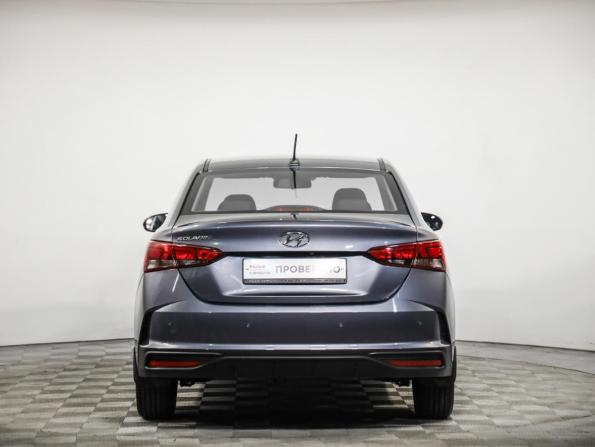 Hyundai Solaris II Рестайлинг с пробегом 2021 года, цена 1 689 777 рублей, 21001 км, седан, Автокод Объявления