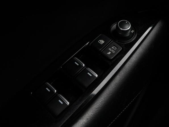 Mazda 6 III (GJ) Рестайлинг 2 с пробегом 2019 года, цена 2 380 000 рублей, 53414 км, седан, Автокод Объявления