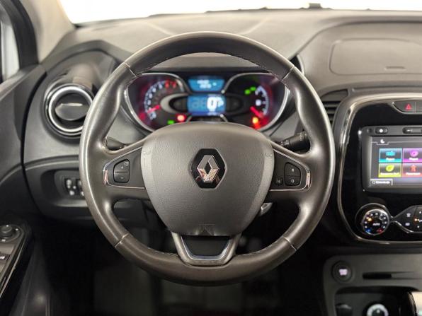 Renault Kaptur I с пробегом 2018 года, цена 1 490 000 рублей, 145402 км, внедорожник, Автокод Объявления