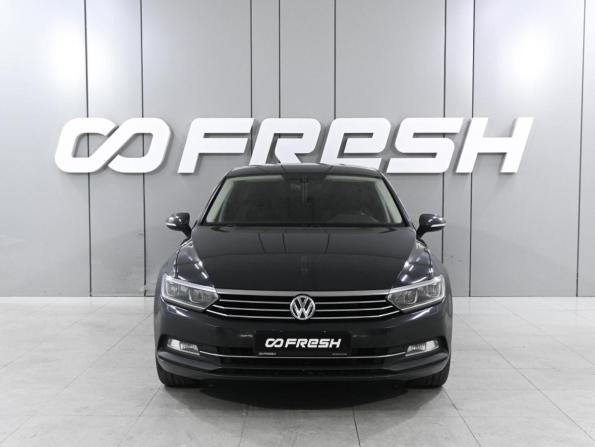 Volkswagen Passat B8 с пробегом 2017 года, цена 2 199 000 рублей, 156943 км, седан, Автокод Объявления