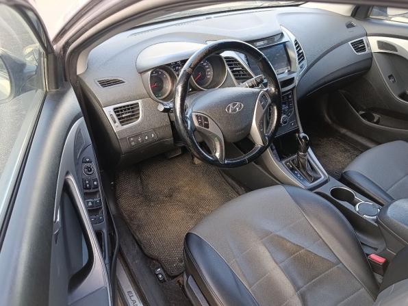 Hyundai Elantra V (MD) Рестайлинг с пробегом 2014 года, цена 819 000 рублей, 143479 км, седан, Автокод Объявления