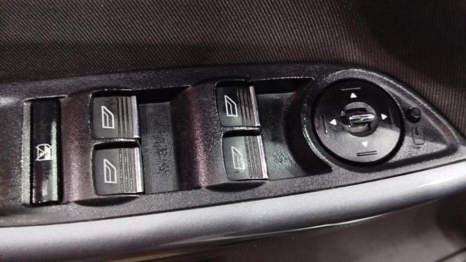 Ford Focus III с пробегом 2012 года, цена 840 000 рублей, 181454 км, седан, Автокод Объявления