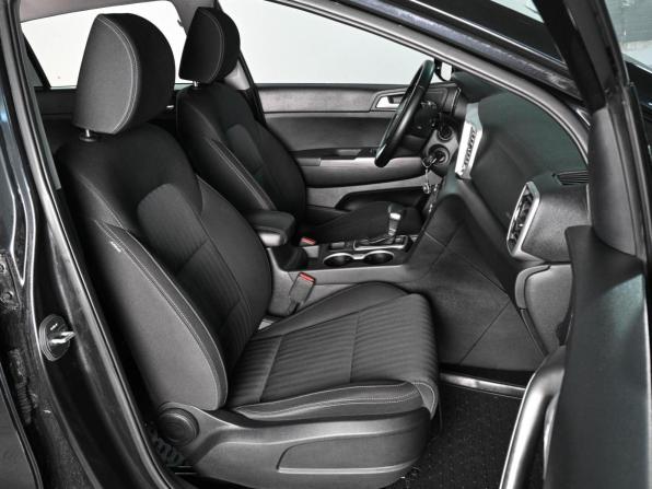 Kia Sportage IV Рестайлинг с пробегом 2019 года, цена 1 939 000 рублей, 163866 км, внедорожник, Автокод Объявления