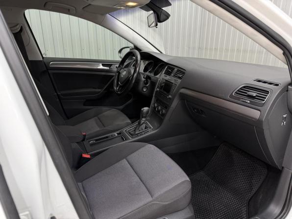 Volkswagen Golf VII с пробегом 2013 года, цена 878 000 рублей, 251919 км, хэтчбек, Автокод Объявления