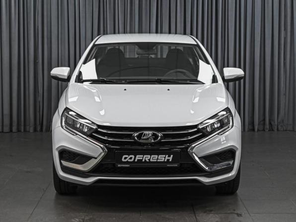 Lada (ВАЗ) Vesta I Рестайлинг (NG) с пробегом 2026 года, цена 1 650 000 рублей, 26 км, седан, Автокод Объявления