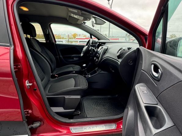 Renault Kaptur I с пробегом 2019 года, цена 1 640 000 рублей, 62218 км, внедорожник, Автокод Объявления
