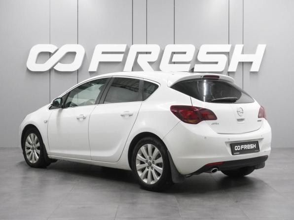 Opel Astra J с пробегом 2011 года, цена 769 000 рублей, 159839 км, хэтчбек, Автокод Объявления