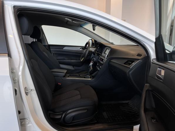 Hyundai Sonata VII (LF) Рестайлинг с пробегом 2018 года, цена 1 700 000 рублей, 183442 км, седан, Автокод Объявления