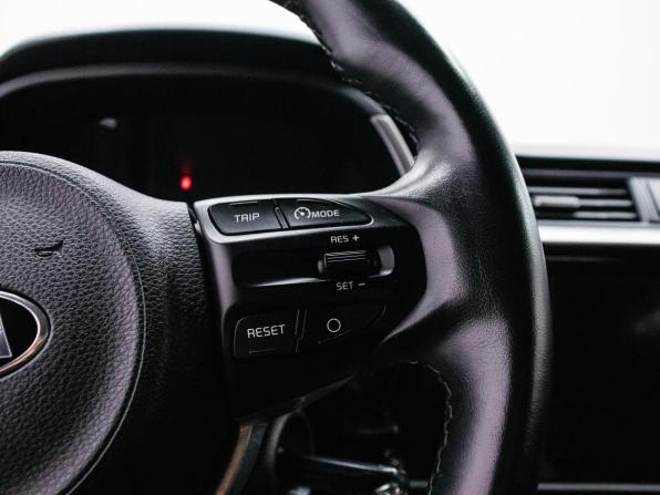 Kia Rio IV Рестайлинг с пробегом 2020 года, цена 1 750 000 рублей, 85104 км, хэтчбек, Автокод Объявления