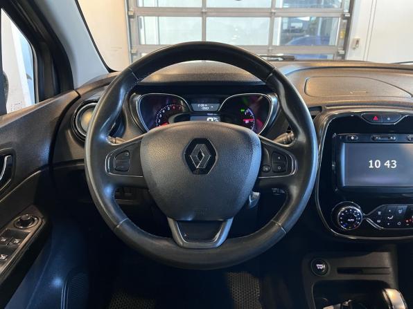 Renault Kaptur I с пробегом 2017 года, цена 1 000 000 рублей, 213913 км, внедорожник, Автокод Объявления