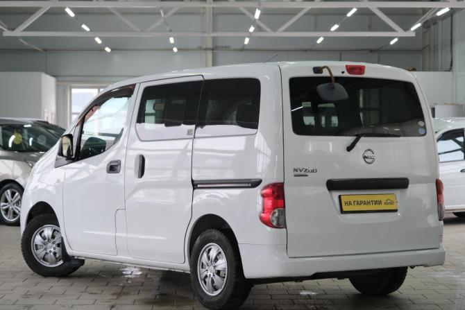 Nissan NV200 с пробегом 2011 года, цена 799 000 рублей, 260000 км, минивэн, Автокод Объявления