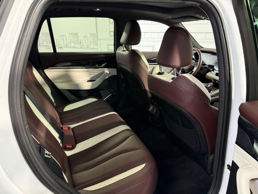 Geely Monjaro I Москва  - изображение 27