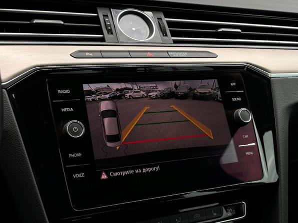Volkswagen Passat B8 с пробегом 2019 года, цена 2 297 500 рублей, 100454 км, седан, Автокод Объявления