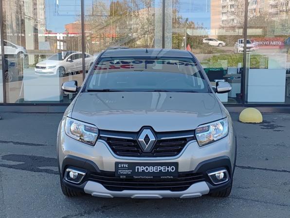 Renault Logan II Рестайлинг с пробегом 2020 года, цена 1 385 000 рублей, 42000 км, седан, Автокод Объявления