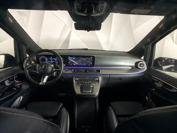 Mercedes-Benz V-Класс III (W447) Рестайлинг 2 с пробегом 2025 года, цена 11 461 000 рублей, 16524 км, минивэн, Автокод Объявления