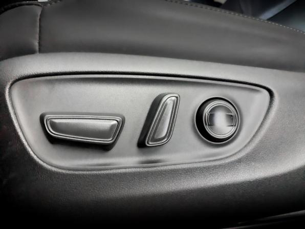 Toyota Land Cruiser 300 Series с пробегом 2024 года, цена 12 225 000 рублей, 35000 км, внедорожник, Автокод Объявления