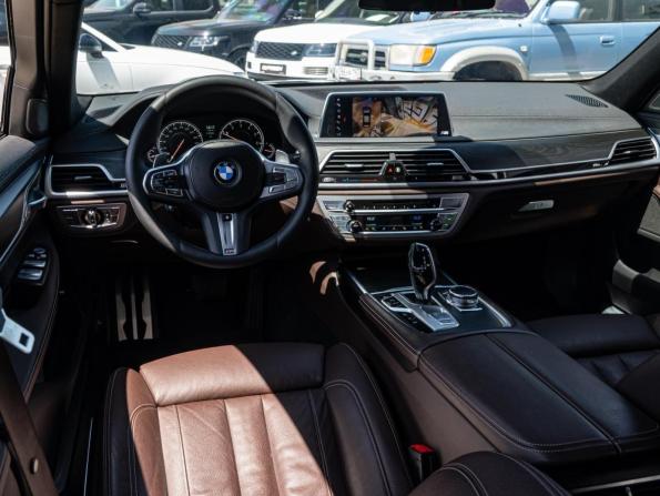 BMW 7 серии VI (G11/G12) с пробегом 2016 года, цена 3 440 000 рублей, 124694 км, седан, Автокод Объявления