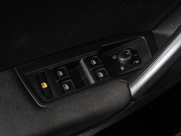 Volkswagen Tiguan II с пробегом 2019 года, цена 2 475 000 рублей, 203433 км, внедорожник, Автокод Объявления
