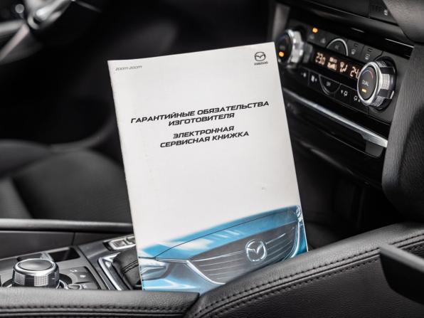 Mazda 6 III (GJ) Рестайлинг с пробегом 2017 года, цена 2 178 000 рублей, 84400 км, седан, Автокод Объявления