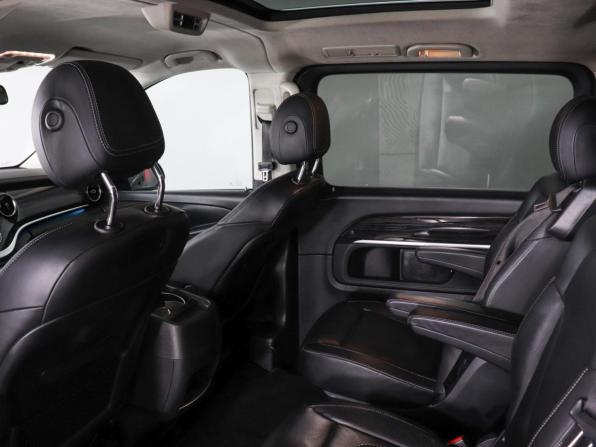Mercedes-Benz V-Класс III (W447) Рестайлинг с пробегом 2020 года, цена 6 500 000 рублей, 169000 км, минивэн, Автокод Объявления