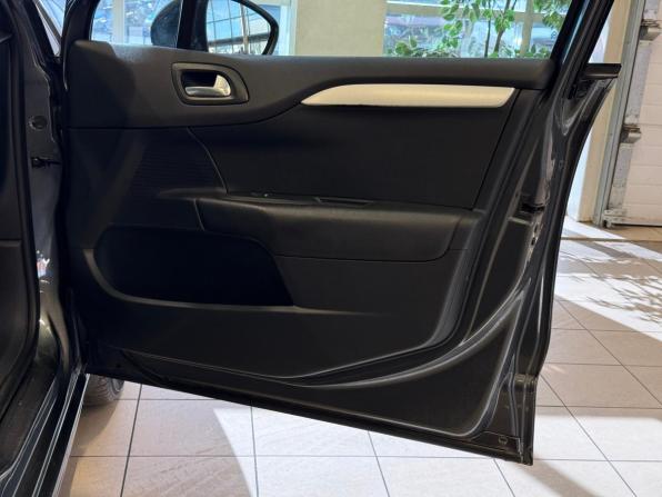 Citroen C4 II с пробегом 2015 года, цена 873 000 рублей, 88000 км, седан, Автокод Объявления