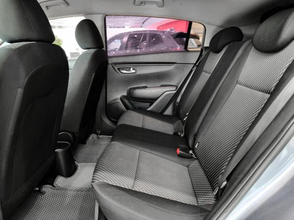 Kia Rio IV с пробегом 2018 года, цена 1 020 000 рублей, 212191 км, хэтчбек, Автокод Объявления
