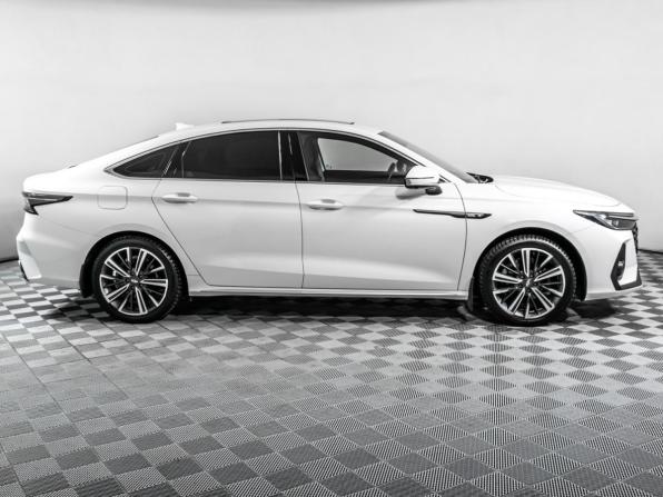 Chery Arrizo 8 с пробегом 2023 года, цена 2 210 000 рублей, 27500 км, седан, Автокод Объявления