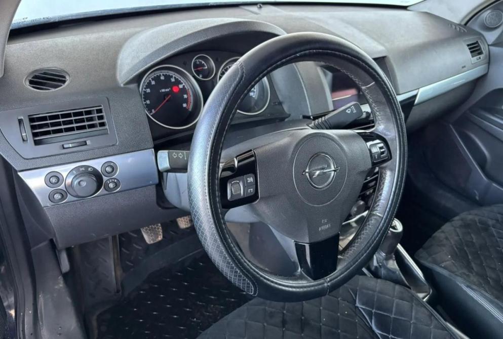 Opel Astra H Рестайлинг Киров  - изображение 9