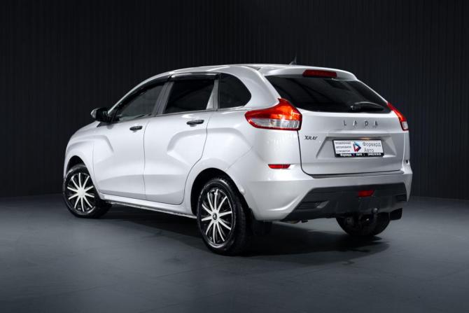 Lada (ВАЗ) XRAY I с пробегом 2018 года, цена 699 000 рублей, 127767 км, хэтчбек, Автокод Объявления