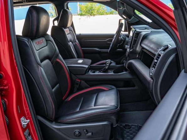 Ram 1500 V с пробегом 2022 года, цена 15 600 000 рублей, 9256 км, offers.body_type.unknown, Автокод Объявления
